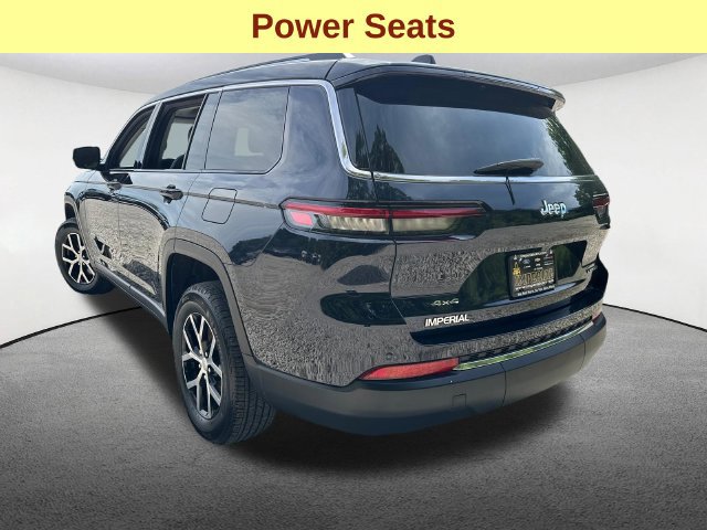 Used 2023 Jeep Grand Cherokee L Limited AWD/4WD image 11
