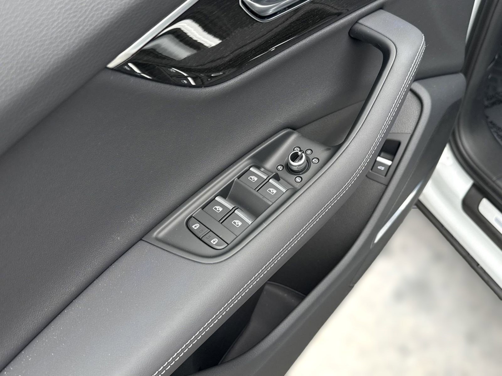 New 2025 Audi Q7 3.0T Premium Plus image 26