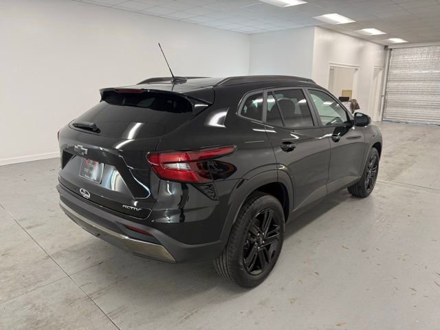 New 2026 Chevrolet Trax ACTIV w/ Driver Confidence Package image 6