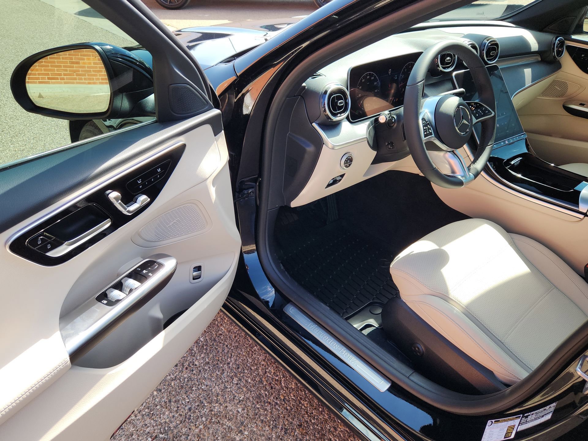 New 2025 Mercedes-Benz C 300 Sedan image 15