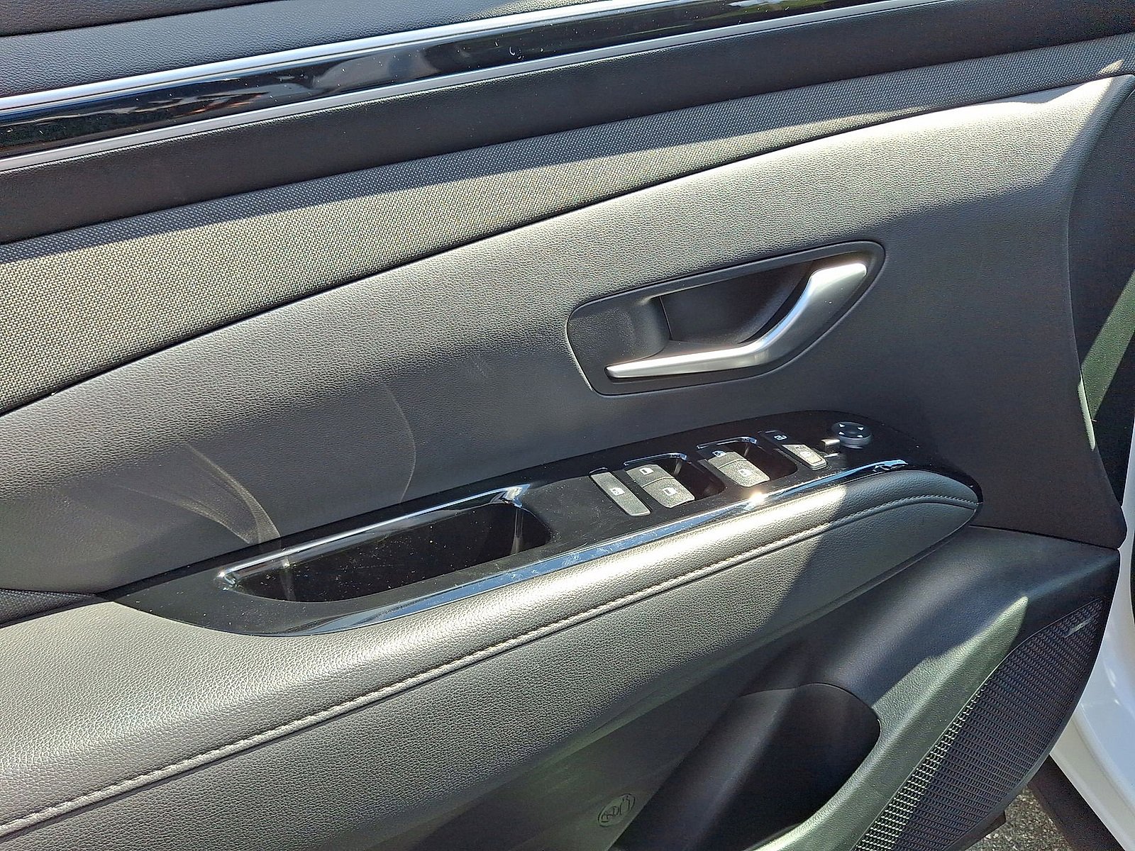 Certified 2023 Hyundai Tucson Limited image 16