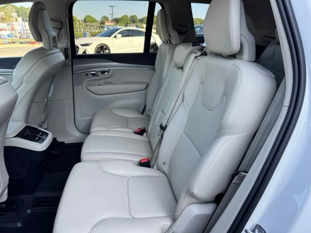 Used 2021 Volvo XC90 T5 Momentum w/ Protection Package AWD/4WD image 36