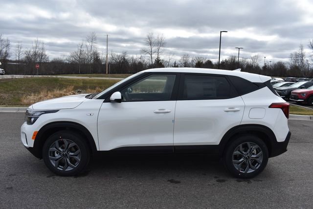 New 2026 Kia Seltos LX image 7