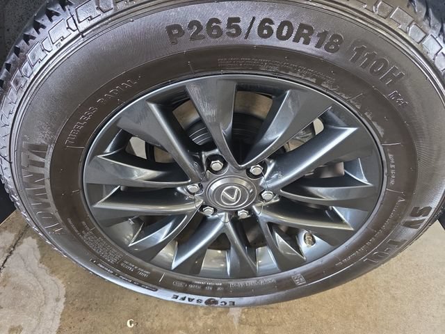 Certified 2022 Lexus GX 460 Premium w/ Premium Plus Package AWD/4WD image 34