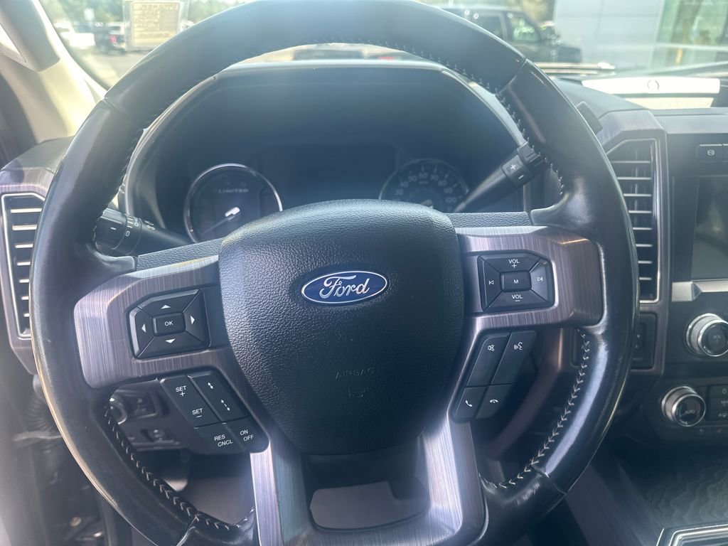 Used 2020 Ford F350 Limited AWD/4WD image 14