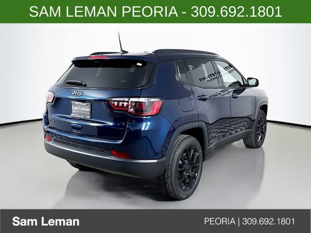 New 2026 Jeep Compass Latitude image 7