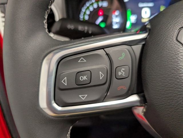 Used 2025 Jeep Wrangler Unlimited Sahara w/ Safety Group AWD/4WD image 18