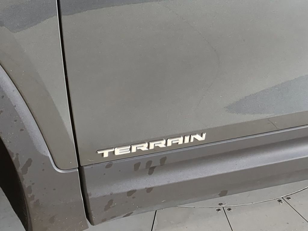 Used 2019 GMC Terrain SLE w/ Driver Convenience Package FWD image 16