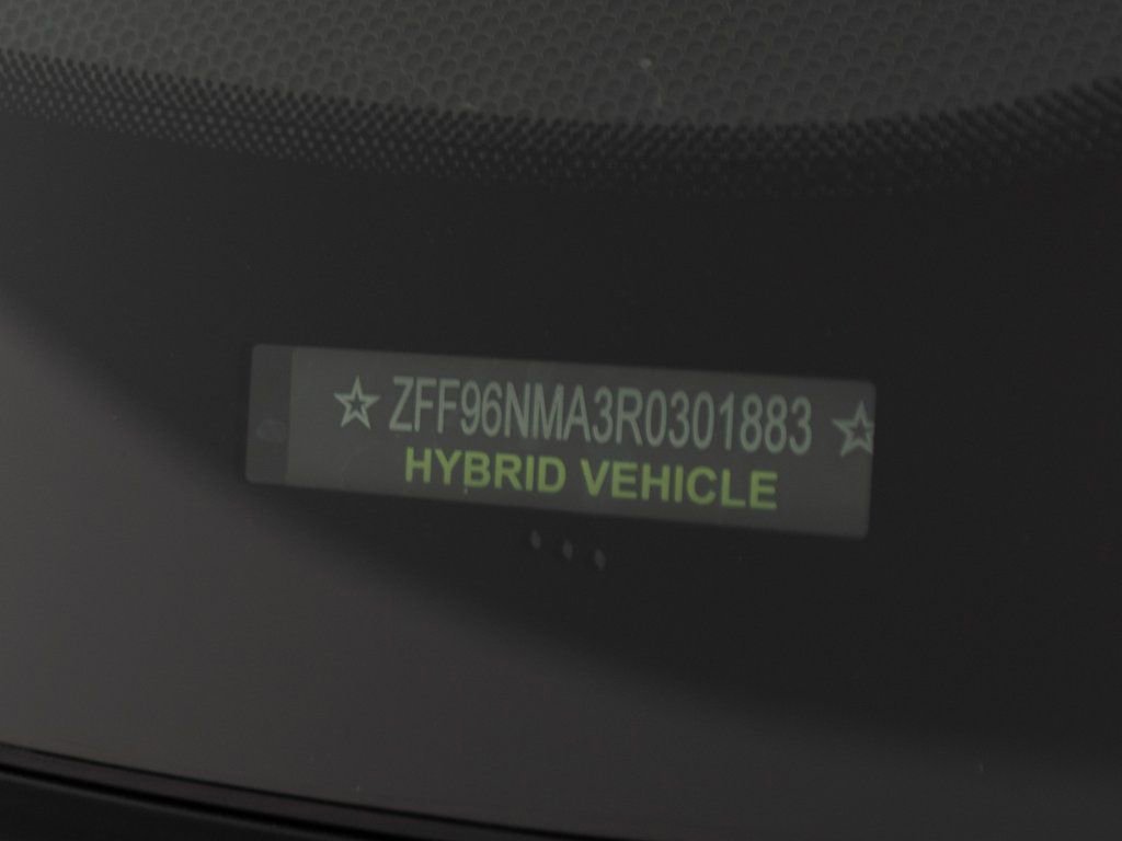 Used 2024 Ferrari SF90 Spider image 51