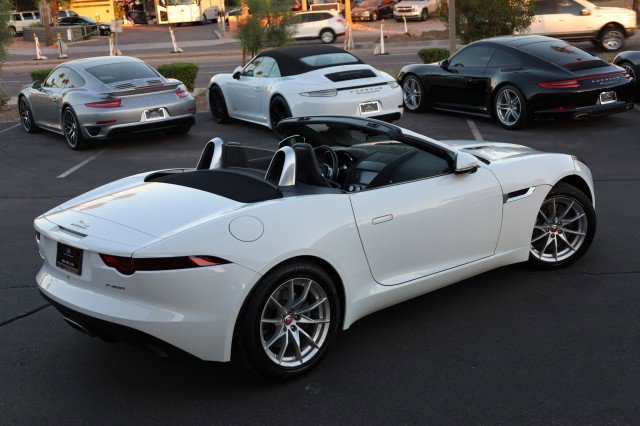 Used 2020 Jaguar F-TYPE Convertible image 18