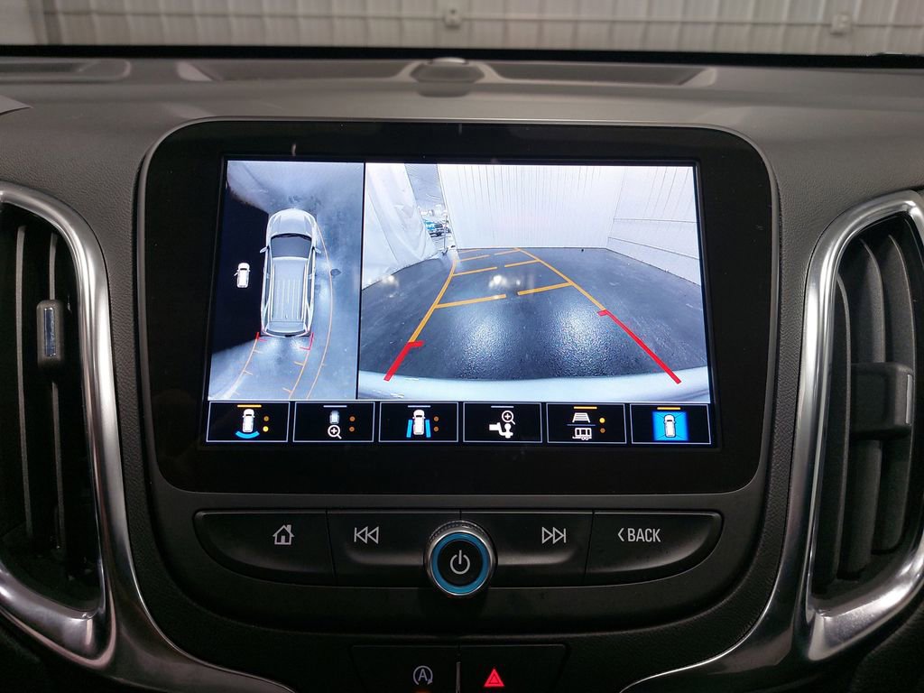 Used 2024 Chevrolet Equinox LT image 24