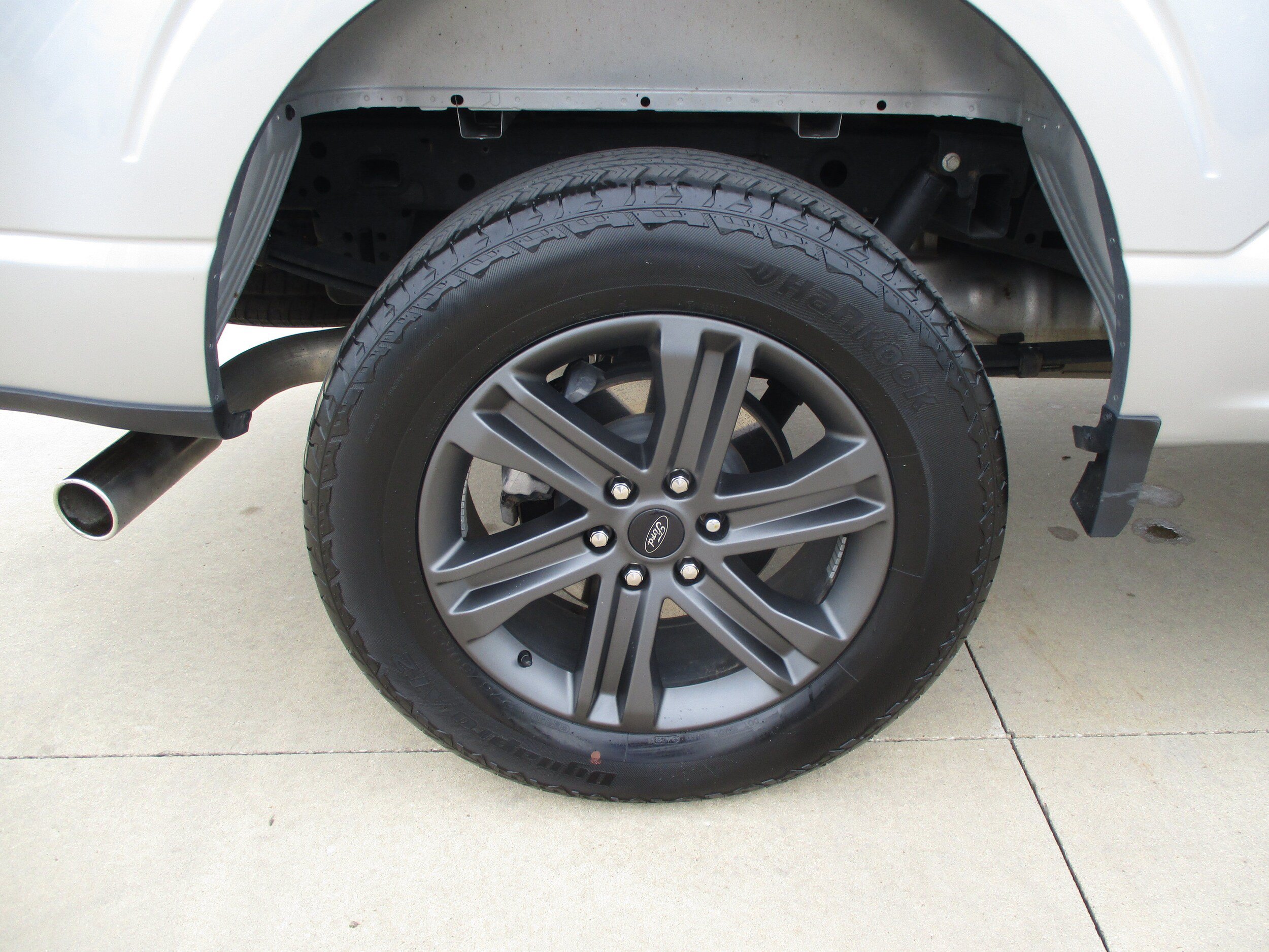 Used 2023 Ford F150 XLT w/ Equipment Group 302A High AWD/4WD image 16