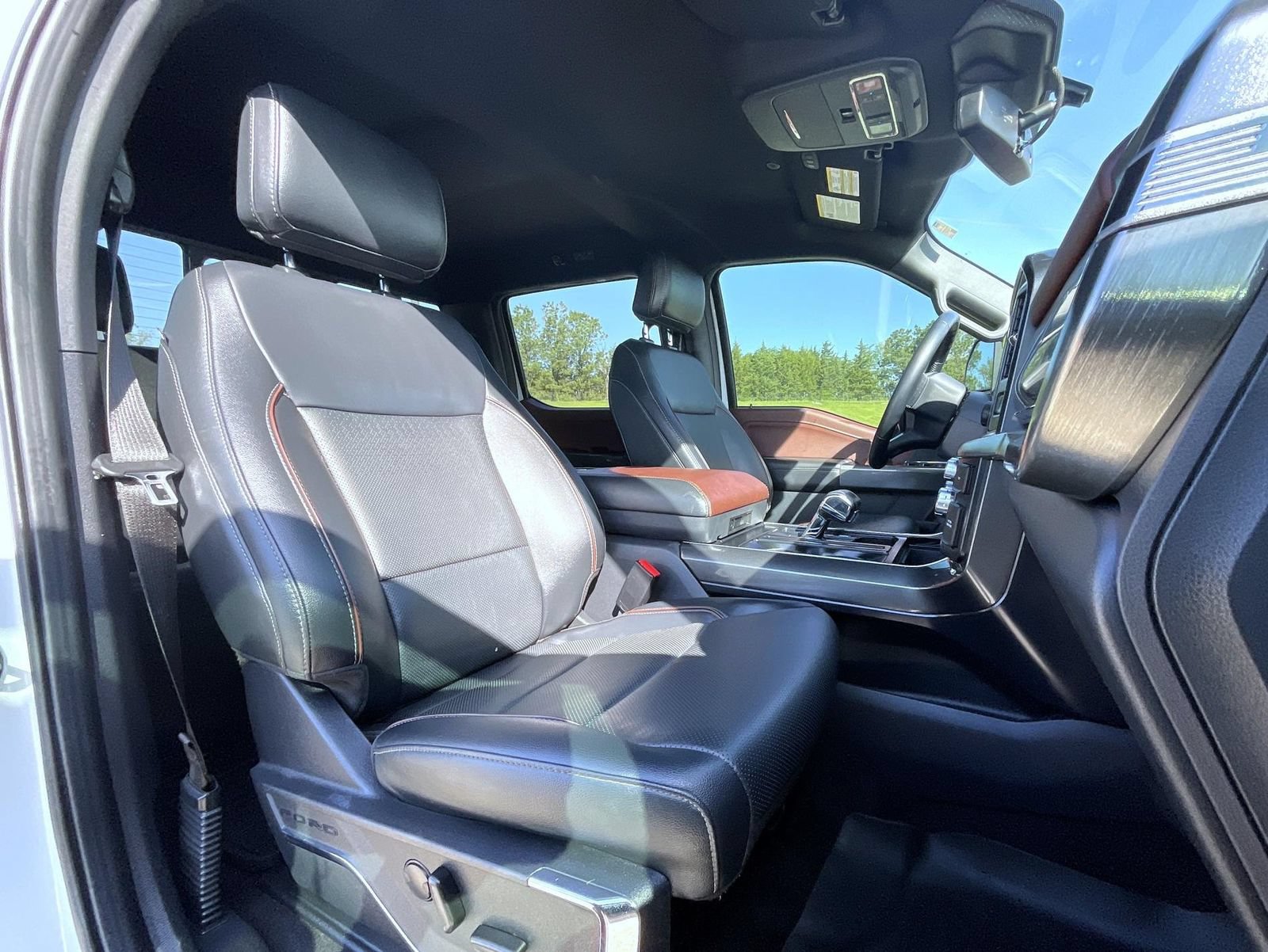 Used 2023 Ford F150 Lariat AWD/4WD image 16