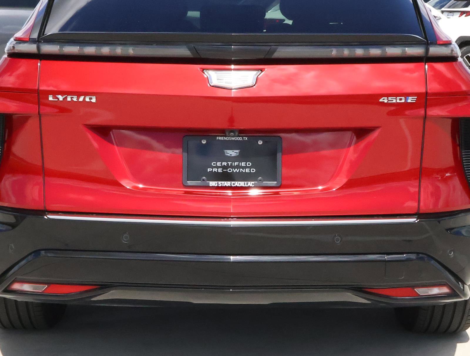 Used 2024 Cadillac Lyriq Luxury w/ LPO, Floor Liner Package image 10