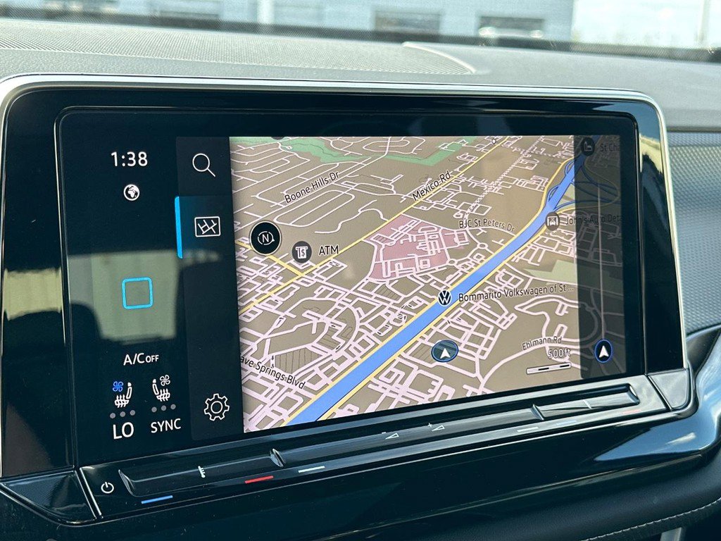 Used 2025 Volkswagen Atlas Cross Sport SEL Premium R-Line image 26