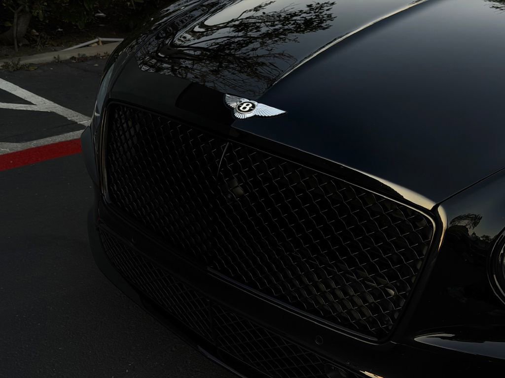 Used 2020 Bentley Continental GT V8 image 15