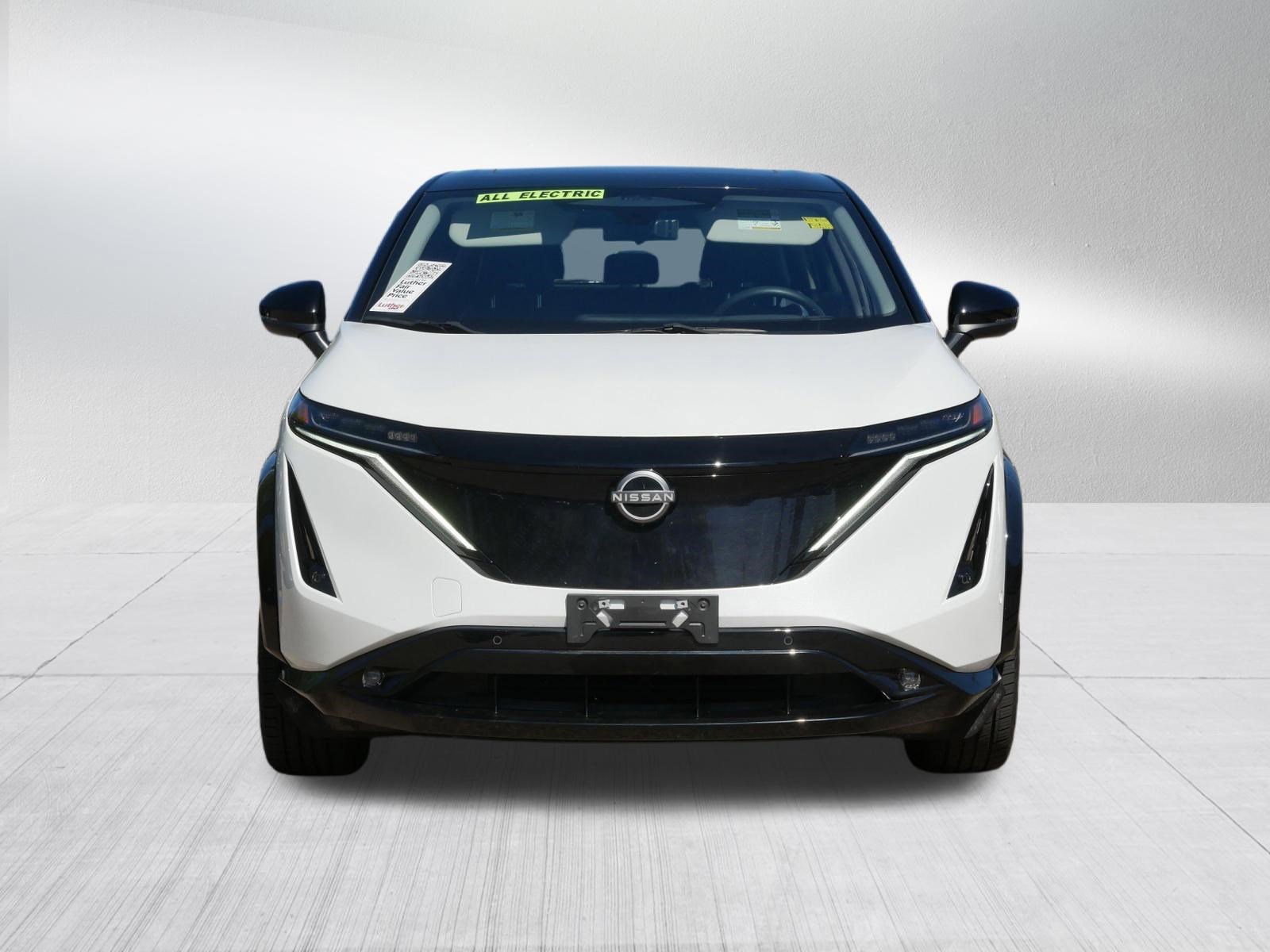 Certified 2024 Nissan Ariya AWD image 2