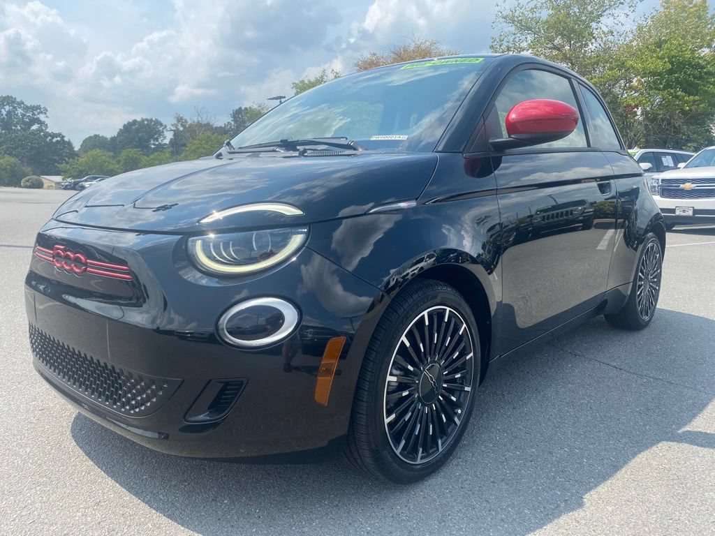 Used 2024 FIAT 500 e (RED) FWD image 3