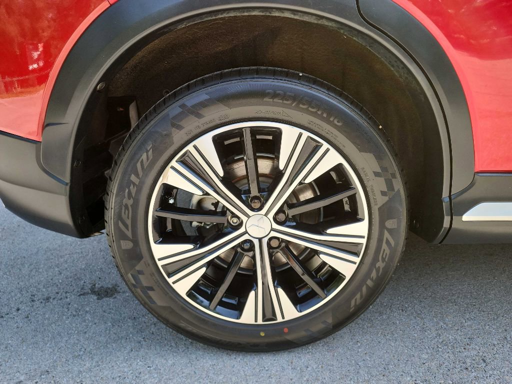 Used 2018 Mitsubishi Eclipse Cross SE AWD/4WD image 10