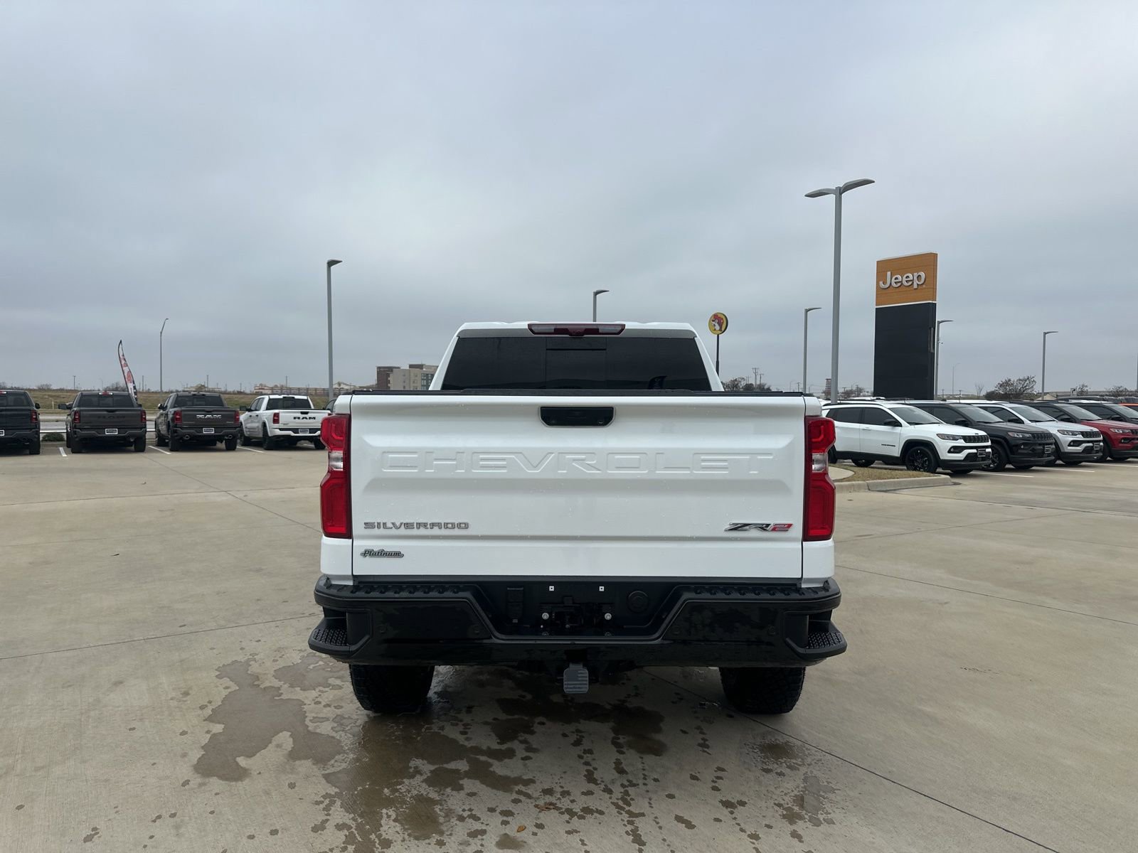 Used 2025 Chevrolet Silverado 1500 ZR2 w/ Technology Package image 5