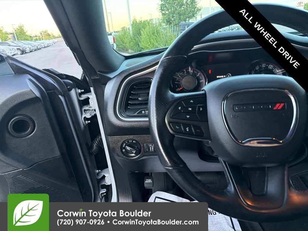 Used 2022 Dodge Challenger SXT w/ Driver Convenience Group AWD/4WD image 21