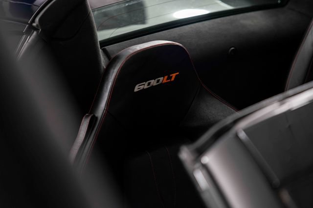 Used 2020 McLaren 600LT Spider RWD image 22