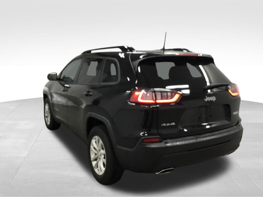 Used 2022 Jeep Cherokee Latitude w/ Advanced Safety Group AWD/4WD image 14