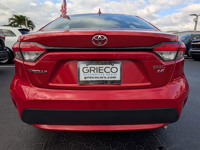 Used 2021 Toyota Corolla LE image 10