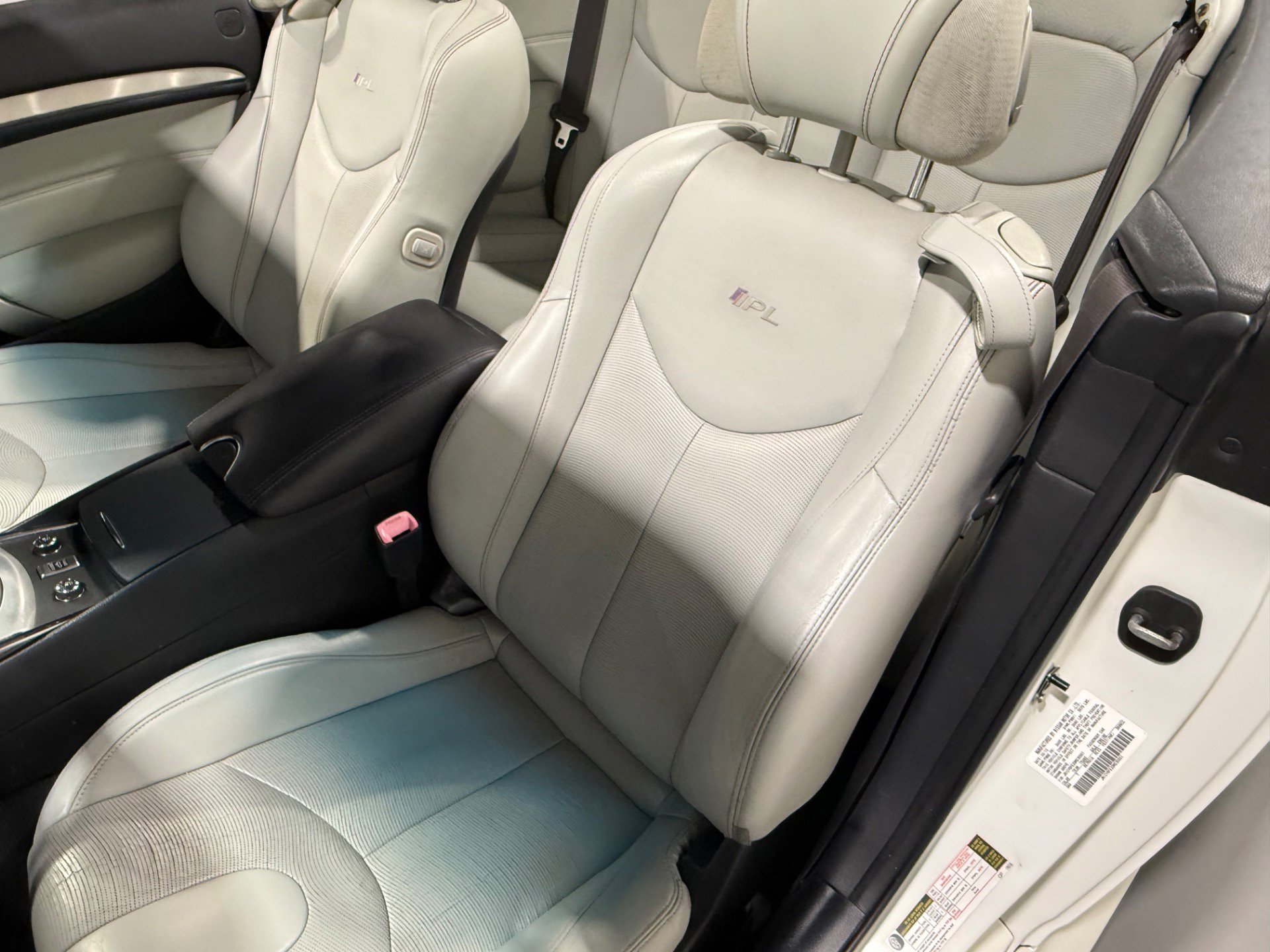 Used 2013 INFINITI G37 IPL image 23