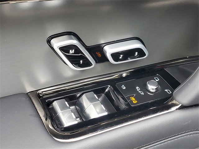 Certified 2025 Land Rover Range Rover Sport SE image 21