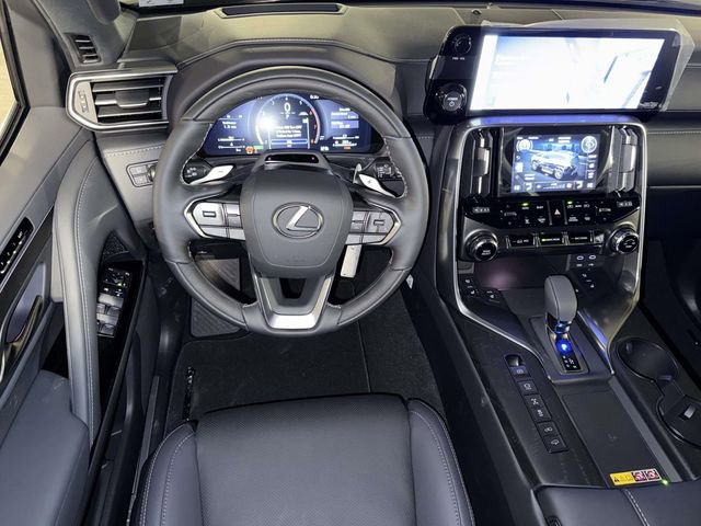 New 2026 Lexus LX 700h Luxury w/ Appearance Package image 3