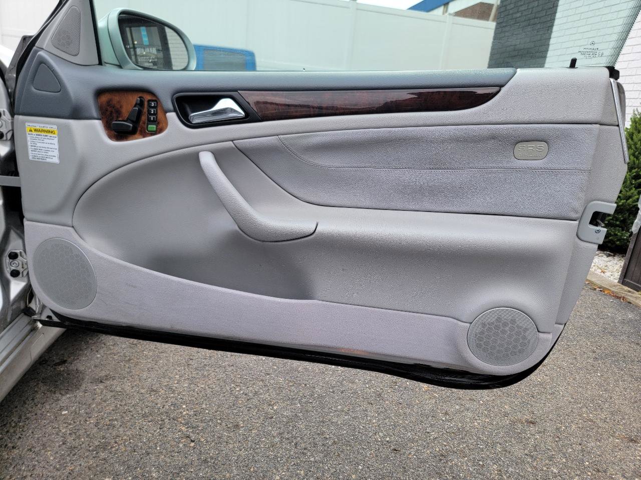 Used 2003 Mercedes-Benz CLK 320 Cabriolet image 34