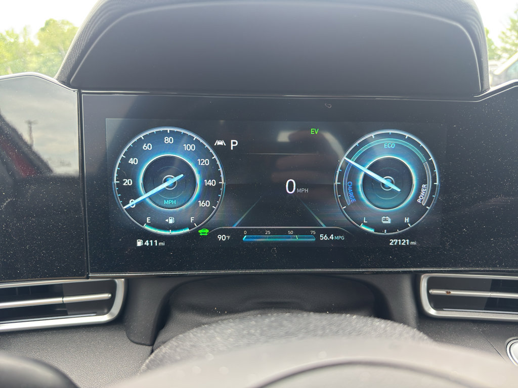 Used 2023 Hyundai Elantra Limited FWD image 13