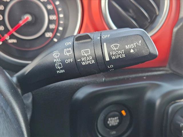 Used 2018 Jeep Wrangler Rubicon AWD/4WD image 16