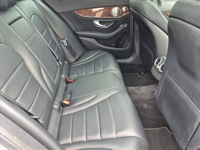 Used 2015 Mercedes-Benz C 300 4MATIC Sedan image 19