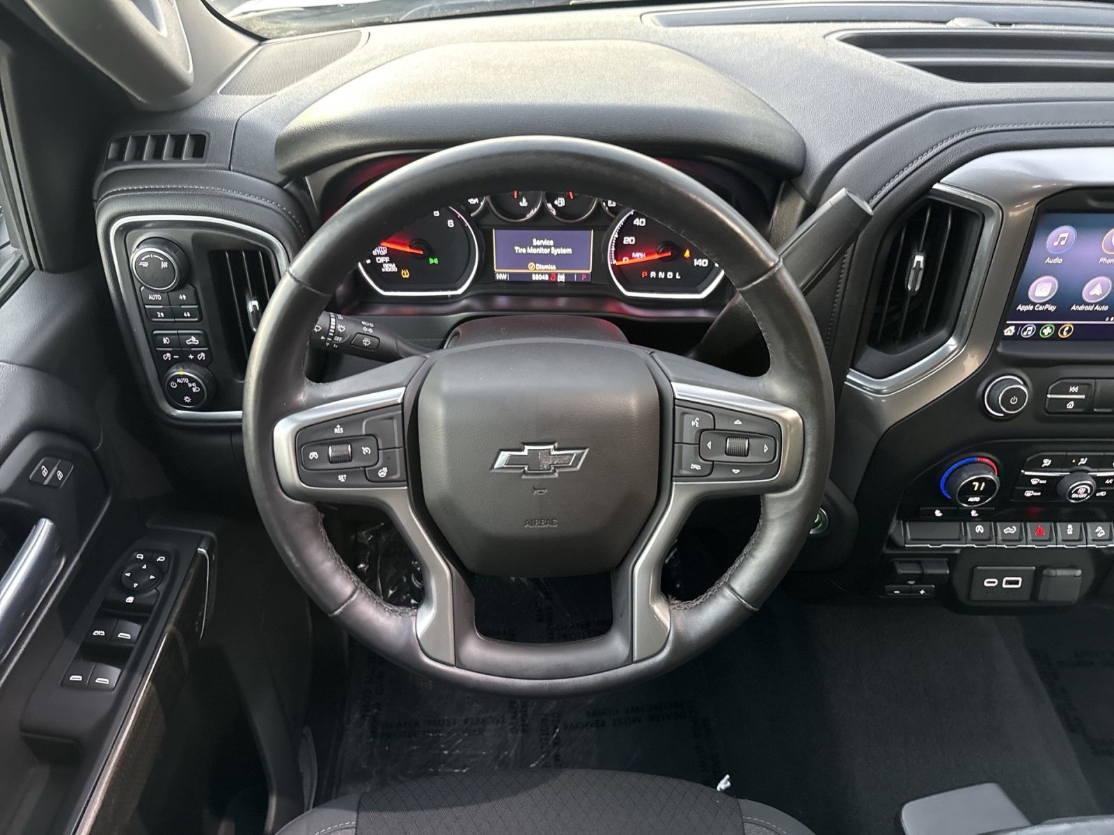 Used 2019 Chevrolet Silverado 1500 LT Trail Boss w/ Convenience Package AWD/4WD image 17