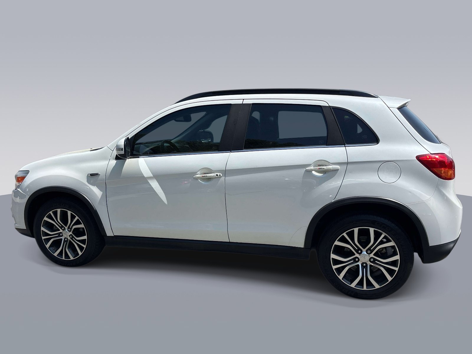 Used 2016 Mitsubishi Outlander Sport GT AWD/4WD image 6