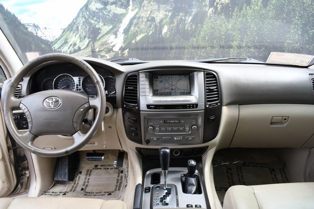 Used 2005 Toyota Land Cruiser image 18