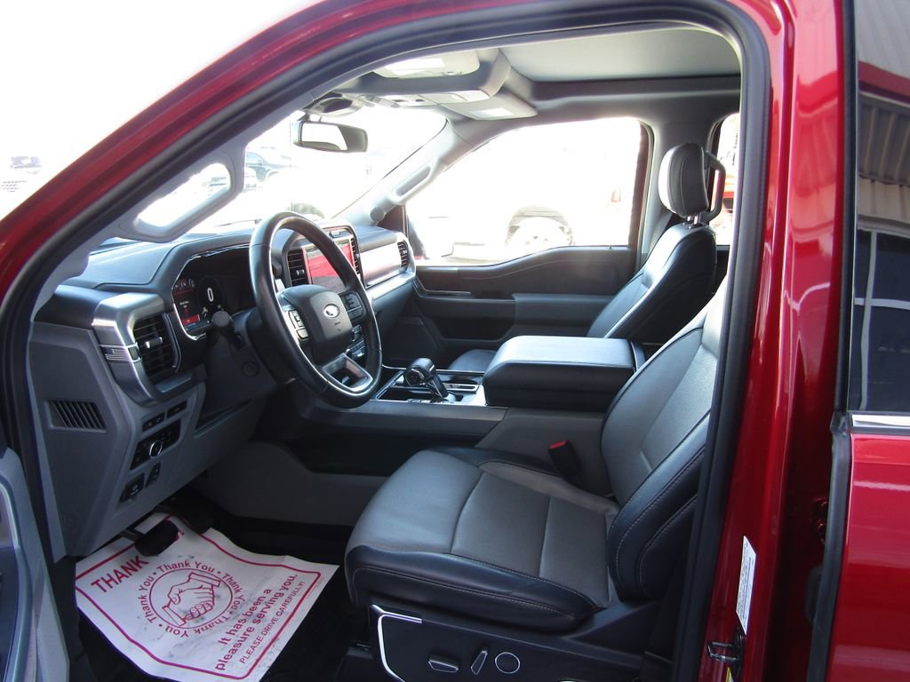 Used 2023 Ford F150 Lariat w/ Equipment Group 502A High image 30