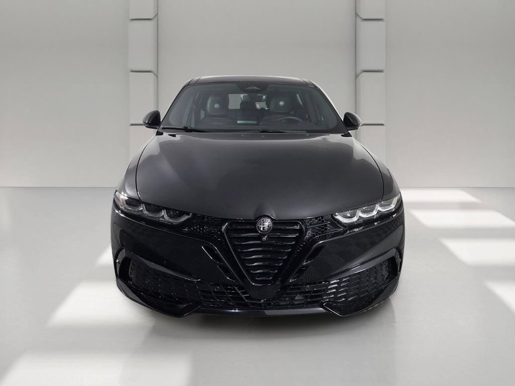 New 2026 Alfa Romeo Tonale w/ Active Assist Package AWD/4WD image 3
