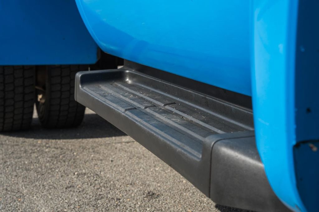 Used 2012 Ford F550 2WD Regular Cab Super Duty w/ Payload Upgrade Pkg image 20