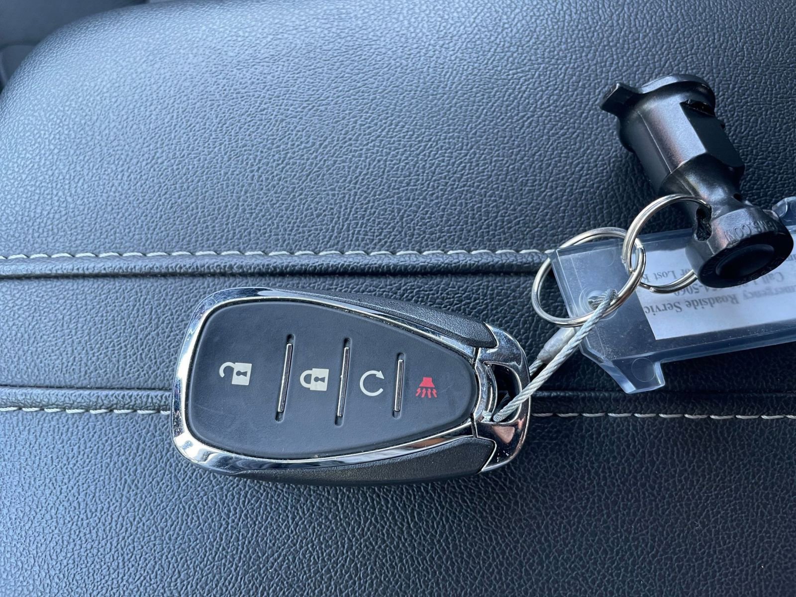 Used 2025 Chevrolet Blazer LT image 23