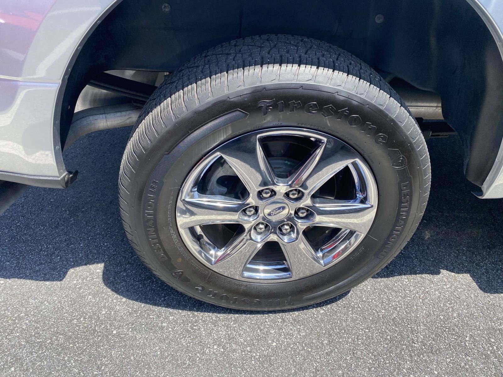 Used 2020 Ford F150 XLT w/ Equipment Group 302A Luxury RWD image 9