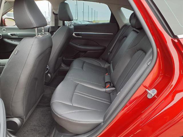 Used 2025 Hyundai Sonata Limited image 20
