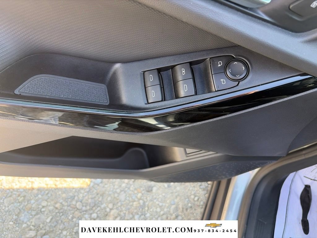Used 2026 Chevrolet Equinox LT w/ Convenience Package II FWD image 10