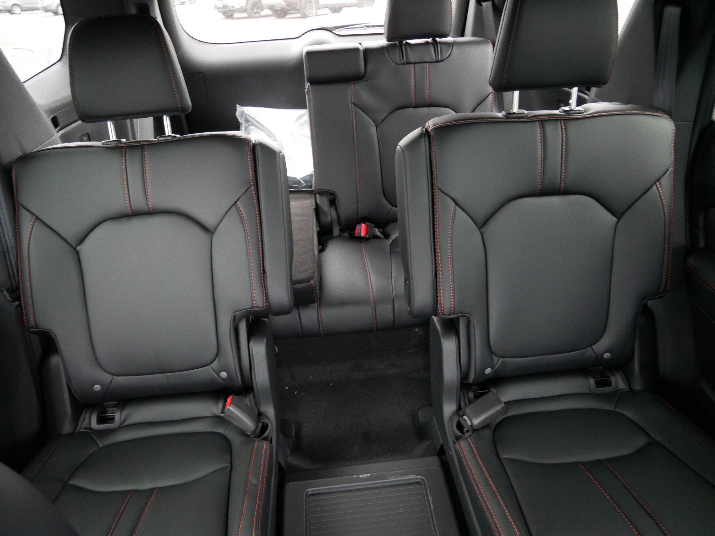 New 2025 Honda Pilot TrailSport image 13