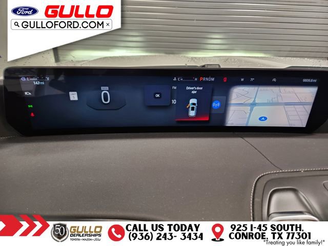 Used 2025 Ford Expedition Platinum w/ Driver's Package AWD/4WD image 25