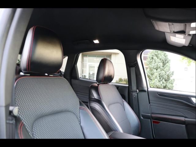 Used 2024 Ford Escape ST-Line w/ Tech Pack #1 image 16