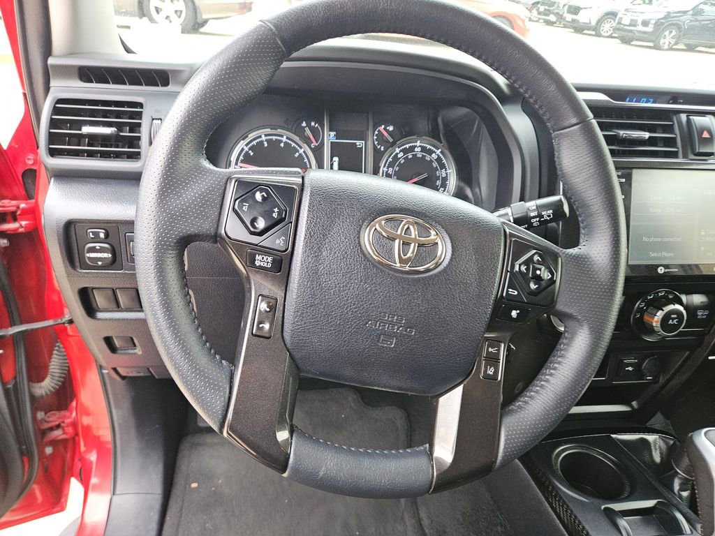 Used 2024 Toyota 4Runner TRD Off-Road AWD/4WD image 18
