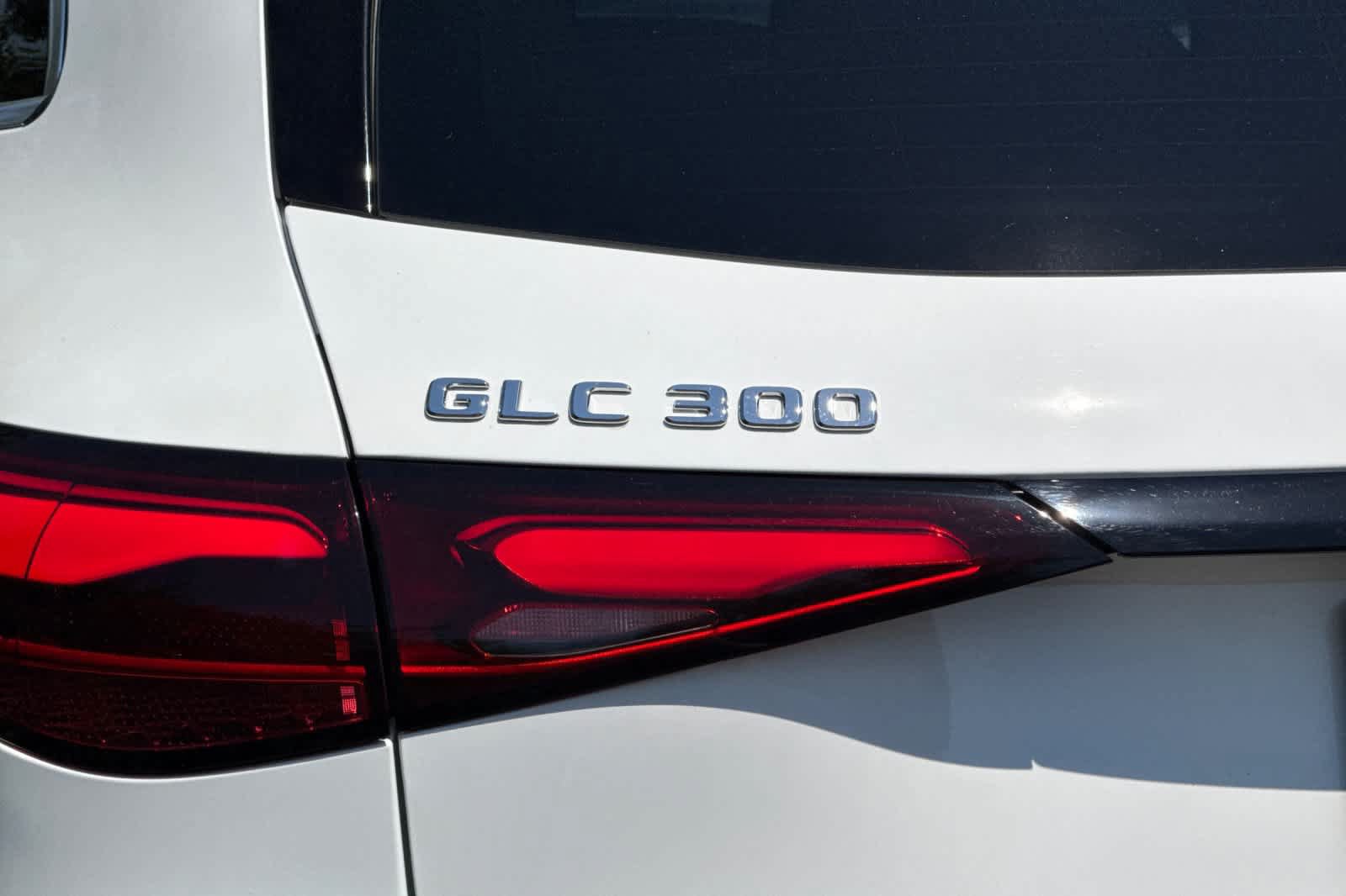 Certified 2026 Mercedes-Benz GLC 300 4MATIC image 26